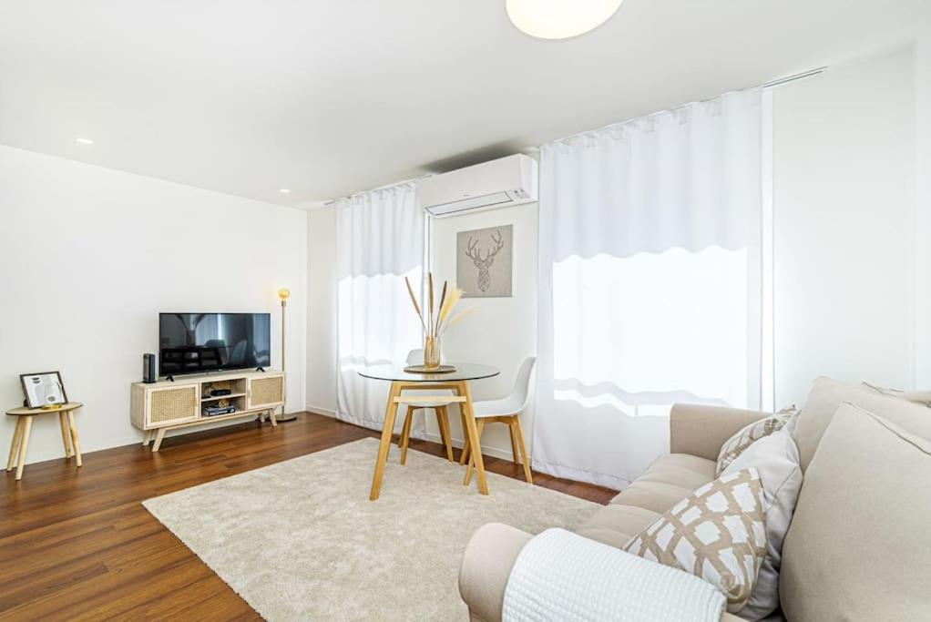 Bombarda Apartments VII By Innkeeper OOporto Esterno foto